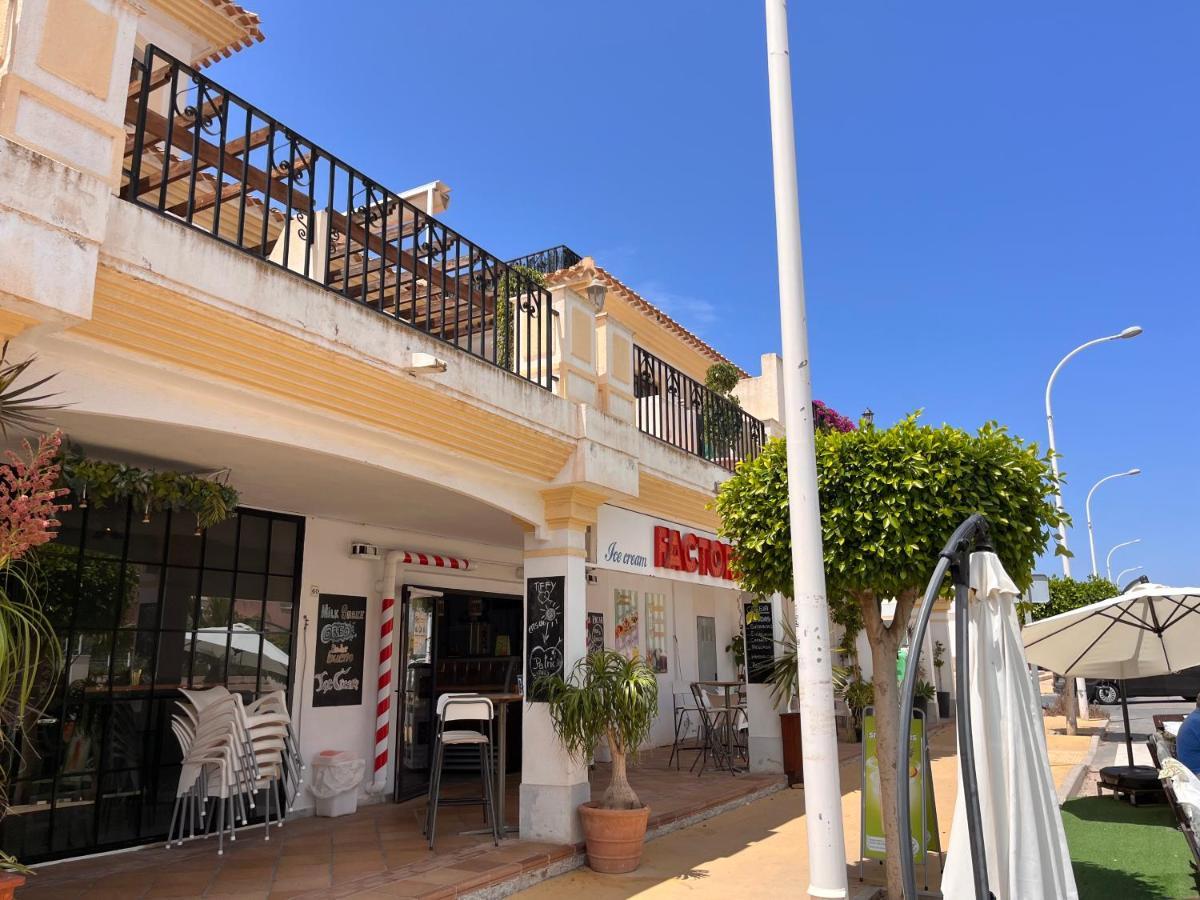 Dos Hermanas Vera Coast Exterior photo